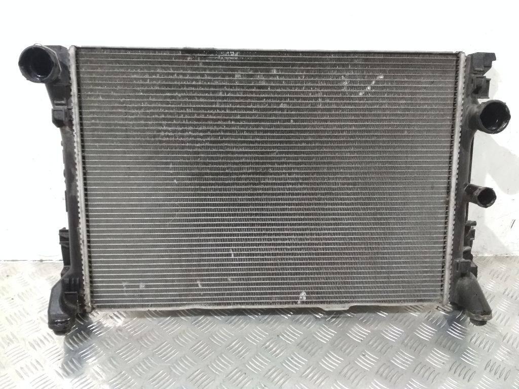 радиатор (основной) Mercedes-Benz C-Класс W204/S204 2008, A2045000303 - фото №1