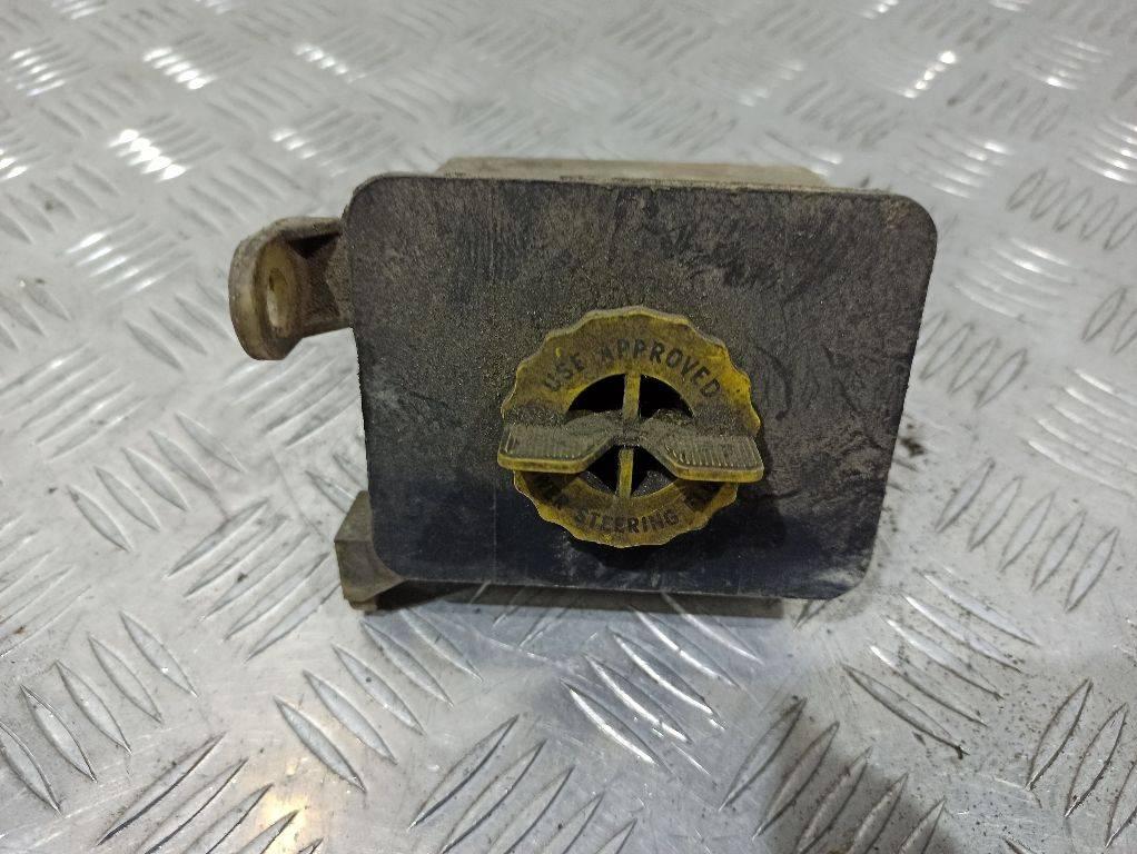 бачок гидроусилителя Chrysler Voyager 3 поколение 1999, 4684140 - фото №1