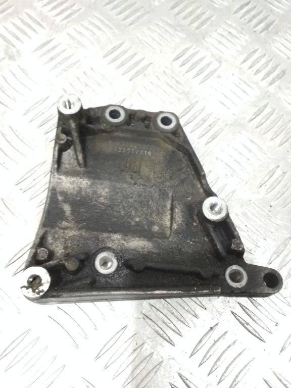 кронштейн двигателя Opel Corsa D 2008, 428702815 - фото №1
