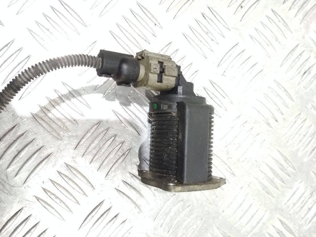 клапан EGR Opel Corsa D 2008 - фото №1