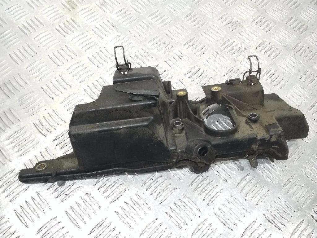 декоративная крышка двигателя Renault Megane 2 поколение 2005, 1.5 л., дизель, 8200468152 - фото №1