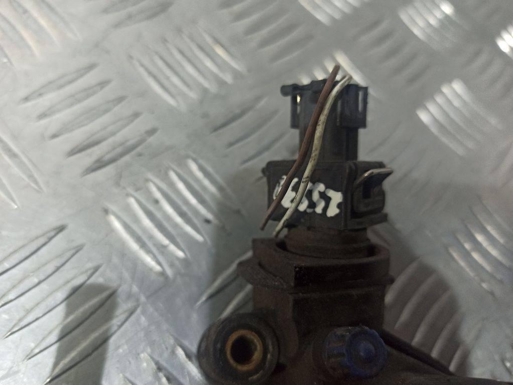 датчик температуры охлаждающей жидкости Renault Trafic 2 поколение 2004, 2.5 л., дизель, МКПП - фото №1