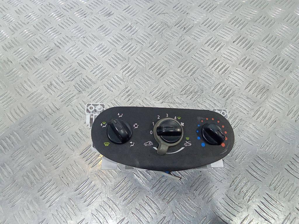 блок управления печки / климат-контроля Dacia Sandero 1 поколение 2010, T1001640A - фото №1