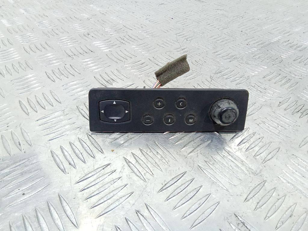 кнопка (выключатель) Renault Scenic 2 поколение 2003, 8200107974 - фото №1