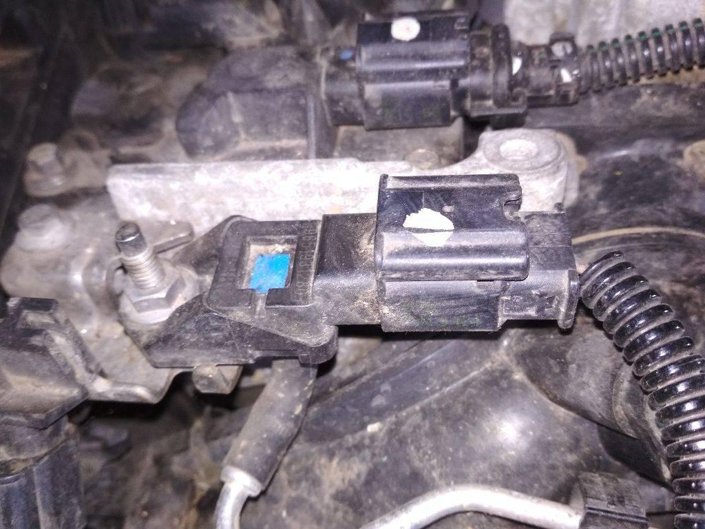 датчик абсолютного давления Peugeot 208 1 поколение 2013, 1.4 л., дизель, МКПП, 9651931280 - фото №1