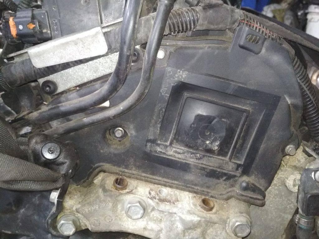 защита (кожух) ремня ГРМ Peugeot 208 1 поколение 2013, 1.4 л., дизель, МКПП - фото №1