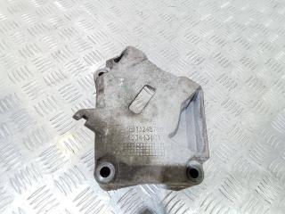 кронштейн двигателя Opel Corsa D [2-й рестайлинг] 2013, 1.4 л., бензин, МКПП, 13248790