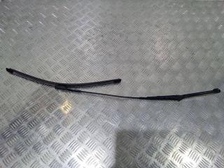 щеткодержатель (поводок стеклоочистителя, дворник) Audi A4 B8/8K 2010, 8K1955408