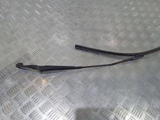 щеткодержатель (поводок стеклоочистителя, дворник) Audi A4 B8/8K 2010, 8K1955407