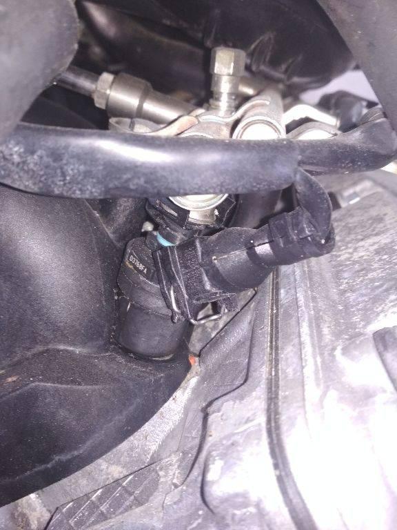 форсунка BMW 3 серия E46 2000, 2.0 л., бензин, МКПП, 124793 - фото №1