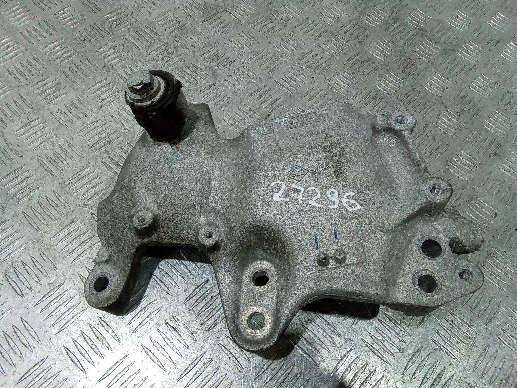 кронштейн двигателя Renault Trafic 3 поколение 2017, 1.6 л., дизель, МКПП, 112313054R - фото №1