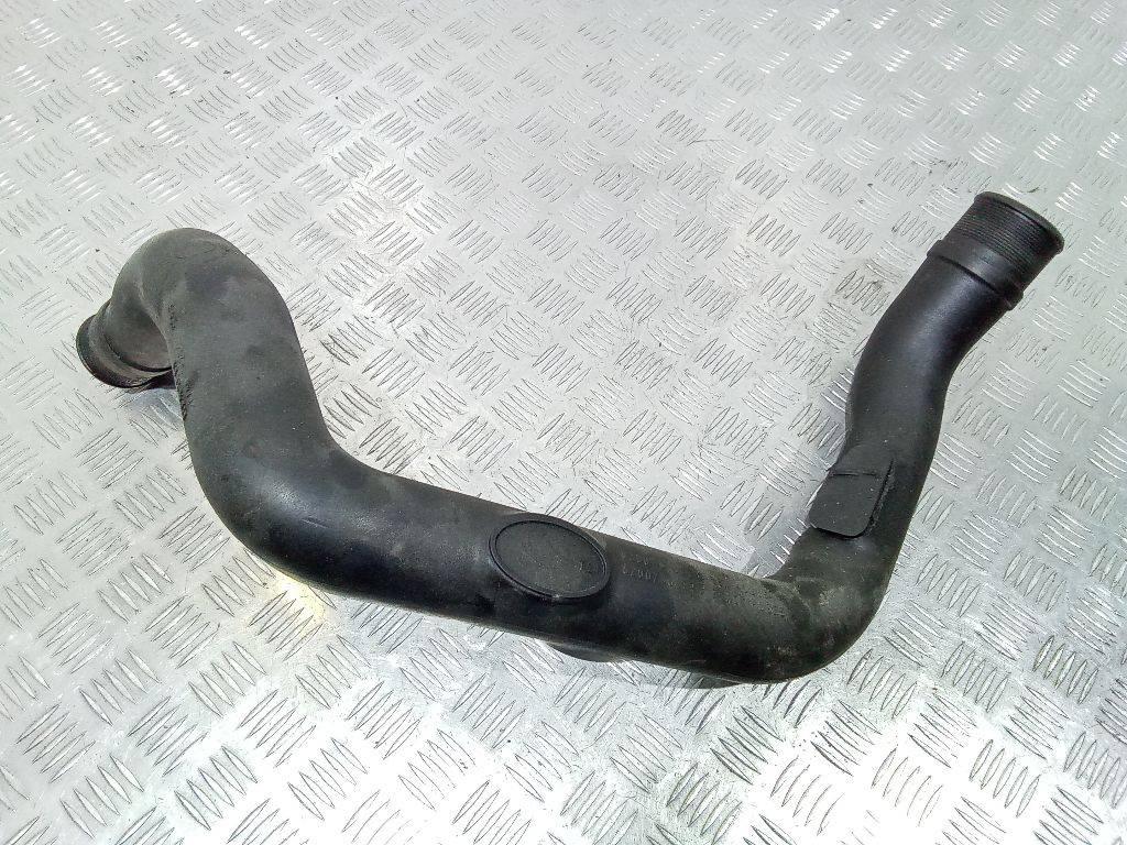 патрубок интеркулера Renault Master 3 поколение 2011, 8200730576 - фото №1