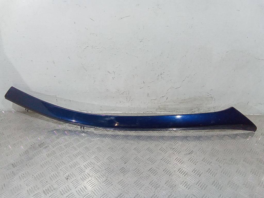 молдинг лобового стекла Peugeot 607 1 поколение 2002 - фото №1