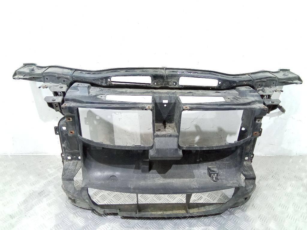 передняя панель крепления облицовки (телевизор) BMW 3 серия E90/E91/E92/E93 2005, 51647058594 - фото №1