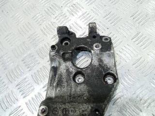 кронштейн компрессора кондиционера Peugeot 307 1 поколение 2003, 1.9 л., дизель, 9646719580