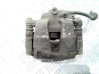 суппорт передний левый Opel Adam 1 поколение 2013, 1.4 л.