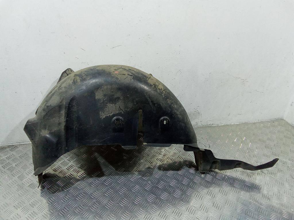 защита арок задняя правая (подкрылок) Renault Megane 3 поколение 2009, универсал, 767489097R - фото №1