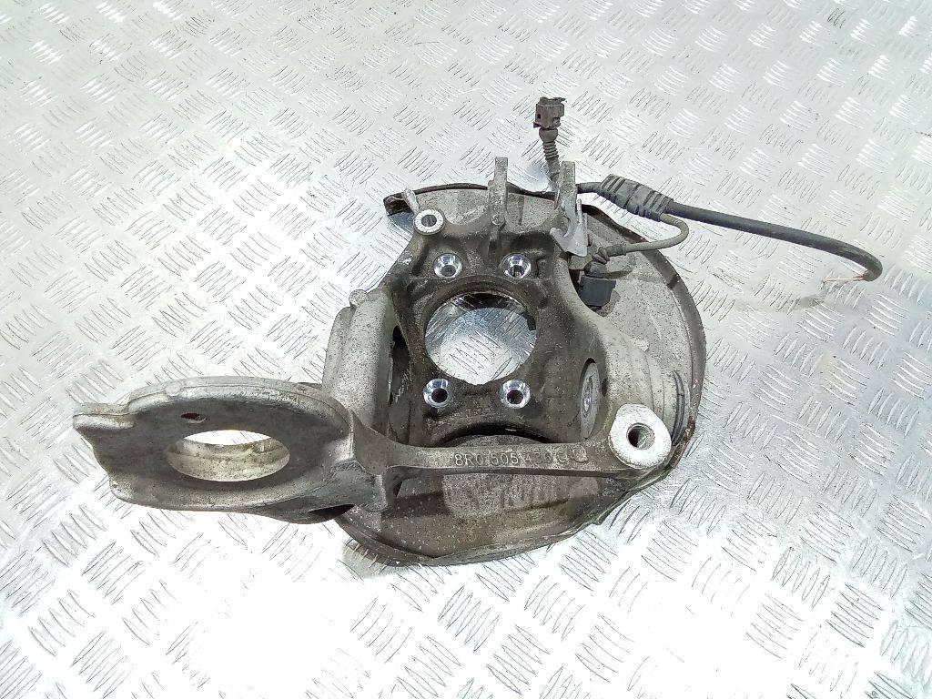 кулак задний правый Audi A4 B8/8K 2010, 8R0505436C - фото №1