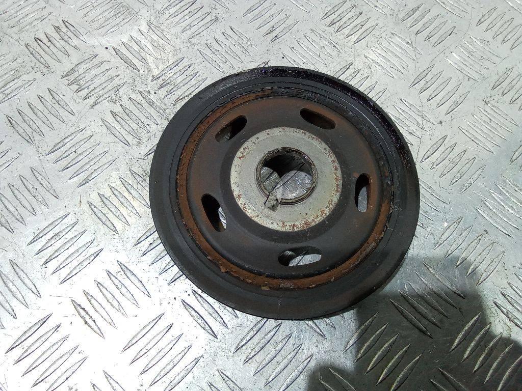 шкив коленвала Peugeot 2008 1 поколение 2015, 1.6 л., дизель - фото №1