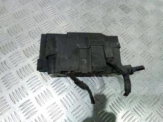 блок предохранителей Renault Clio 3 поколение 2008, 8200267011