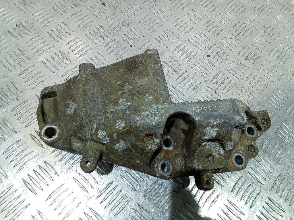 кронштейн двигателя Renault Master 3 поколение 2012, 2.3 л., дизель, 112310605R - фото №1