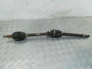 полуось передняя правая (приводной вал, ШРУС) Renault Scenic 2 поколение 2005, 1.5 л., дизель, 8200436366