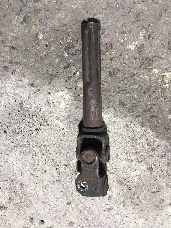 рулевой карданчик Opel Corsa F 2019 - фото №1