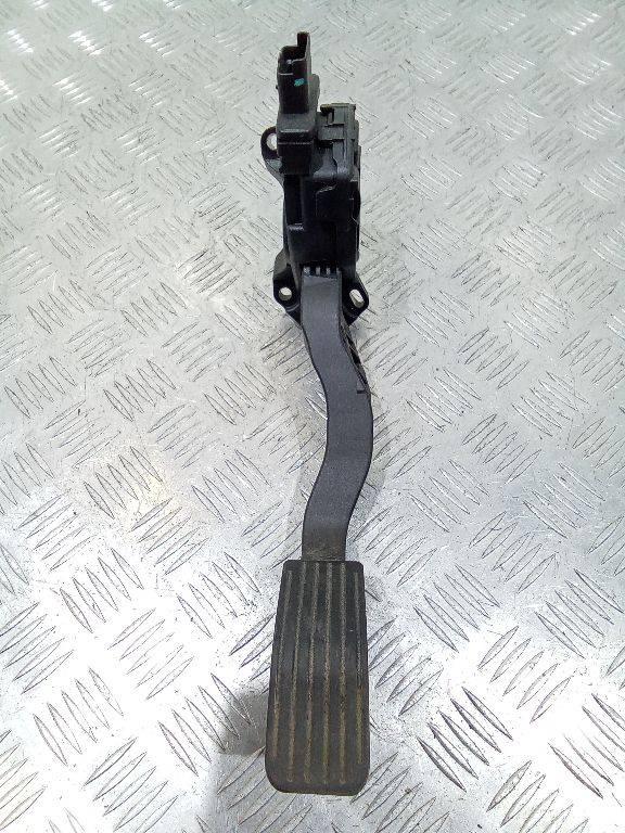 педаль Peugeot 208 1 поколение 2015, 9671433780 - фото №1