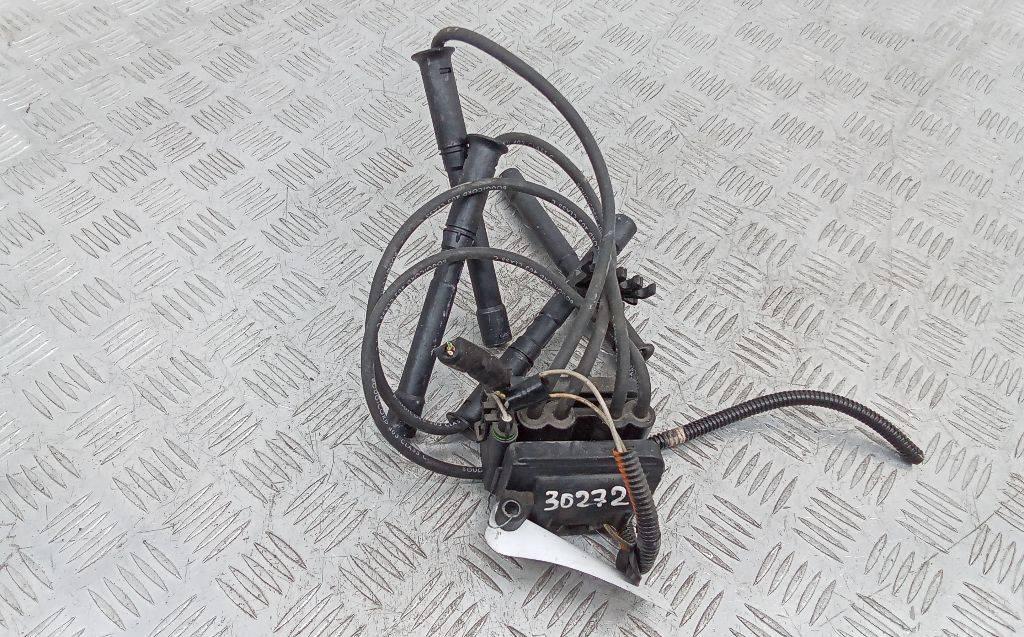 катушка зажигания Renault Kangoo 1 поколение 2002, 1.2 л., бензин, МКПП, 8200084401 - фото №1