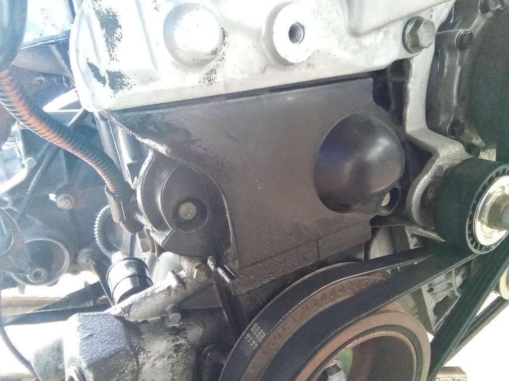 защита (кожух) ремня ГРМ Renault Kangoo 1 поколение 2002, 1.2 л., бензин, МКПП - фото №1