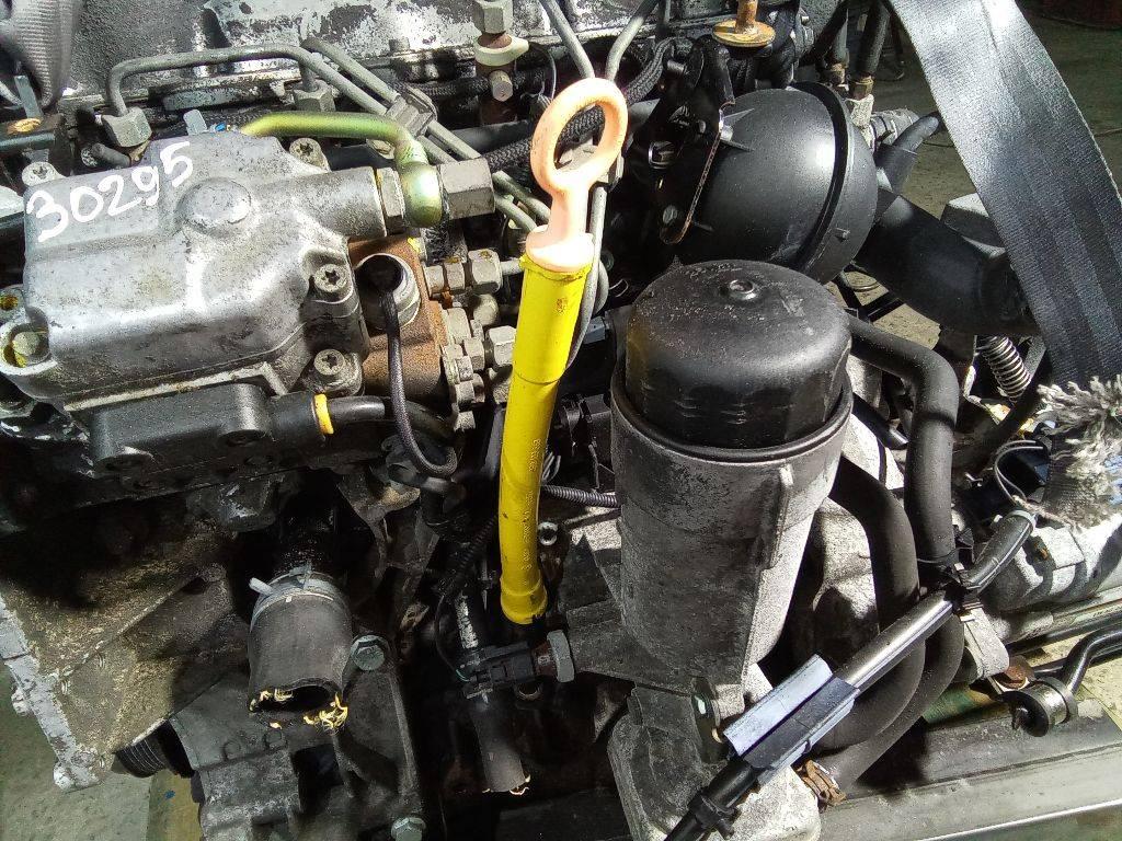 щуп двигателя Volkswagen Golf 4 поколение 2000, 1.9 л., дизель, МКПП - фото №1