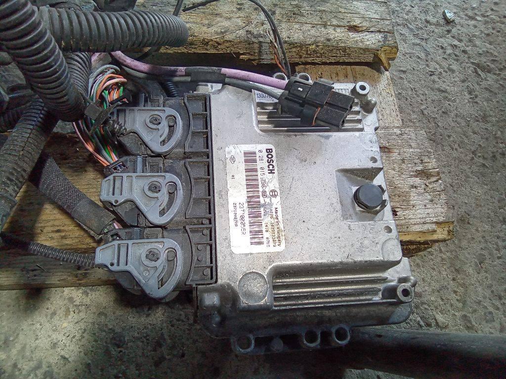 блок управления двигателем Renault Megane 3 поколение 2010, 1.9 л., дизель, МКПП, 237100055R, 0281015798 - фото №1