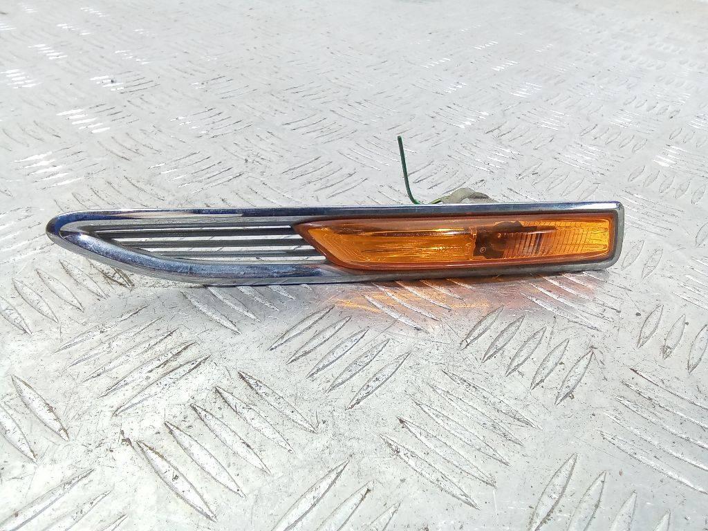 повторитель поворота на крыле левый Ford Mondeo 4 поколение 2009, 7S7113K354BF - фото №1