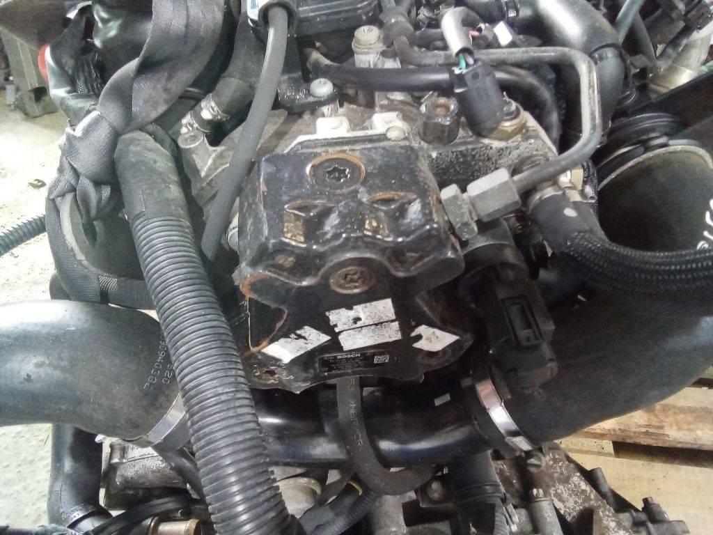 ТНВД Smart Forfour 1 поколение 2004, 1.5 л., дизель, МКПП, A6400700601 - фото №1