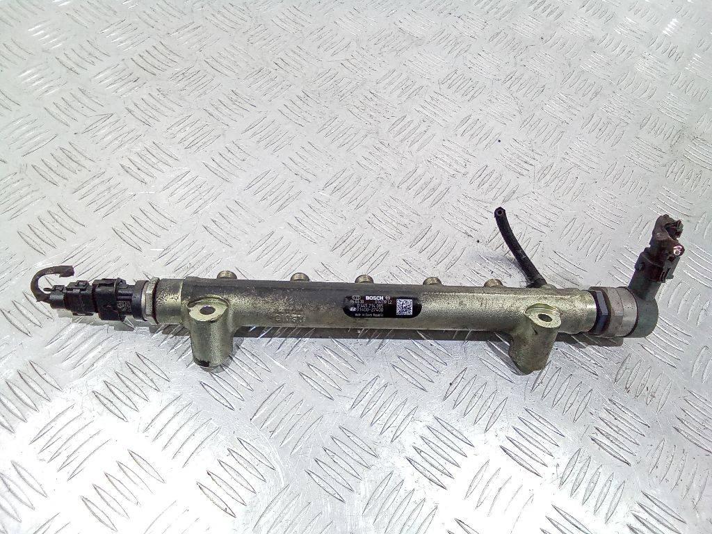 топливная рампа Kia Sportage 2 поколение 2006, 2.0 л., дизель, МКПП, 31400-27400, 0445214085 - фото №1