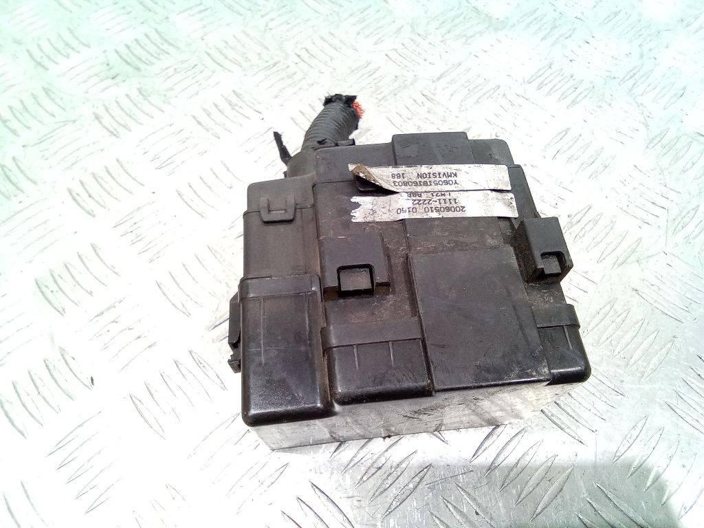 блок предохранителей Kia Sportage 2 поколение 2006, 2.0 л., дизель, МКПП, 91490-2E000 - фото №1