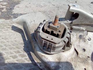 подушка крепления двигателя BMW 1 серия E81/E82/E87/E88 [рестайлинг] 2007