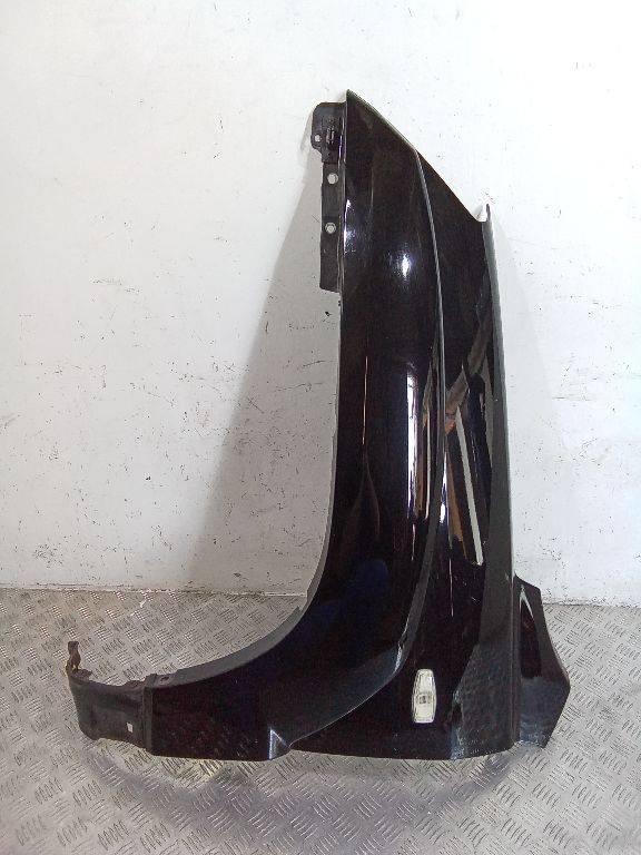 крыло переднее левое Kia Sportage 2 поколение 2006, 2.0 л., дизель - фото №1