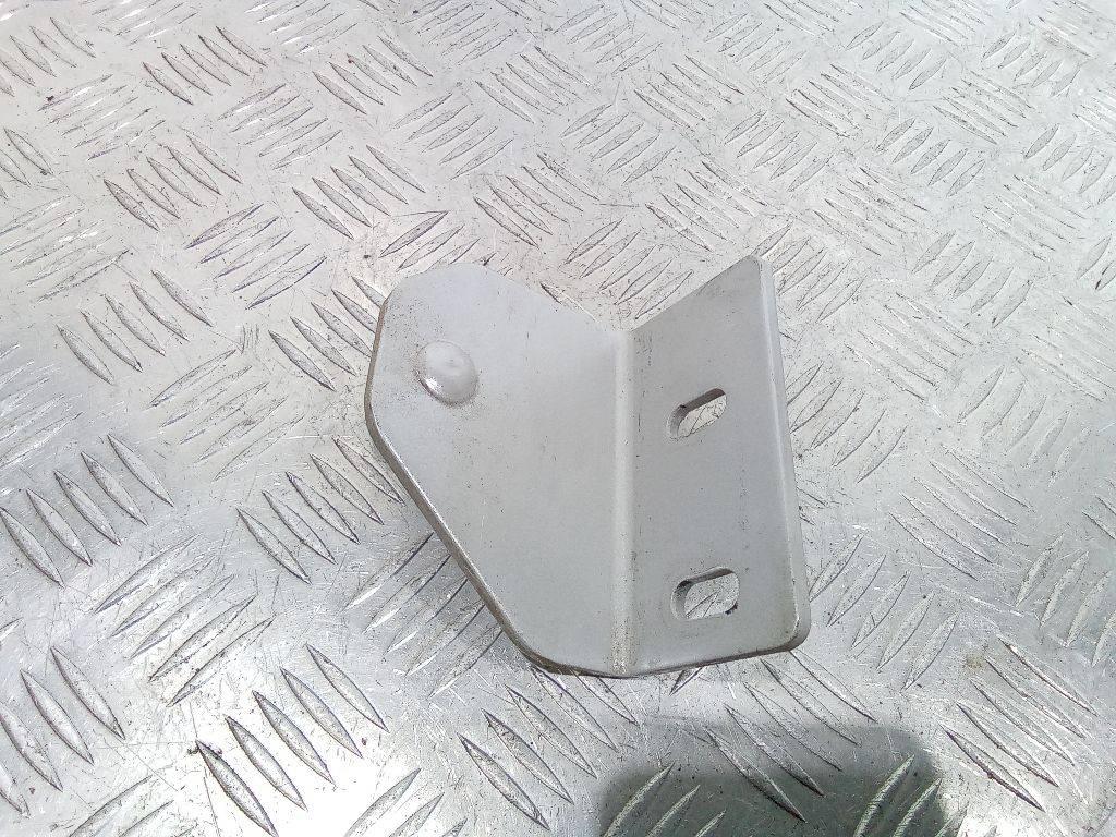 кронштейн (крепление) MAN TGA 1 поколение 2006 - фото №1