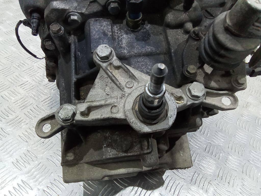 кронштейн КПП Renault Megane 2 поколение 2005, 2.0 л., бензин - фото №1