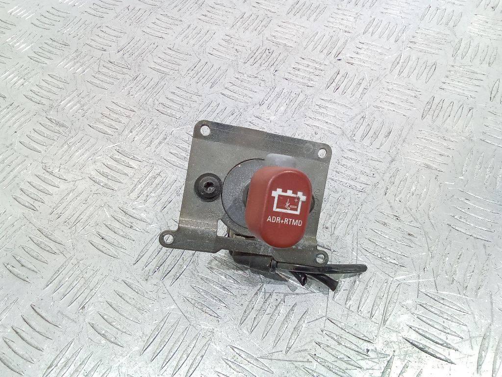 кнопка (выключатель) Scania 4-Series 1999, 1375037 - фото №1