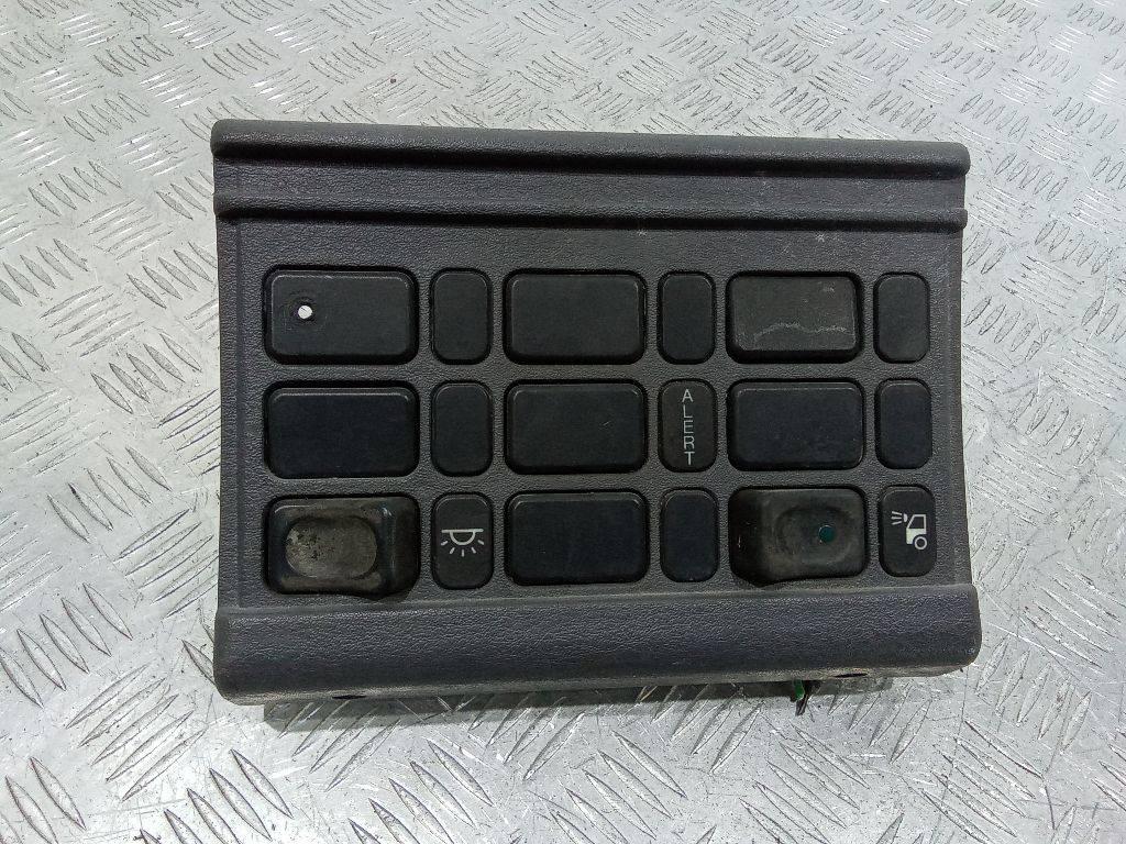 кнопка (выключатель) Scania 4-Series 1999, 1346903 - фото №1