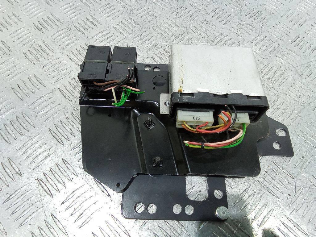 блок управления (другие) Scania 4-Series 1999, 1411655 - фото №1