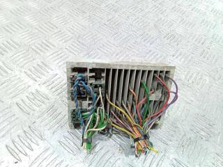 блок предохранителей Scania 4-Series 1999, 1327020