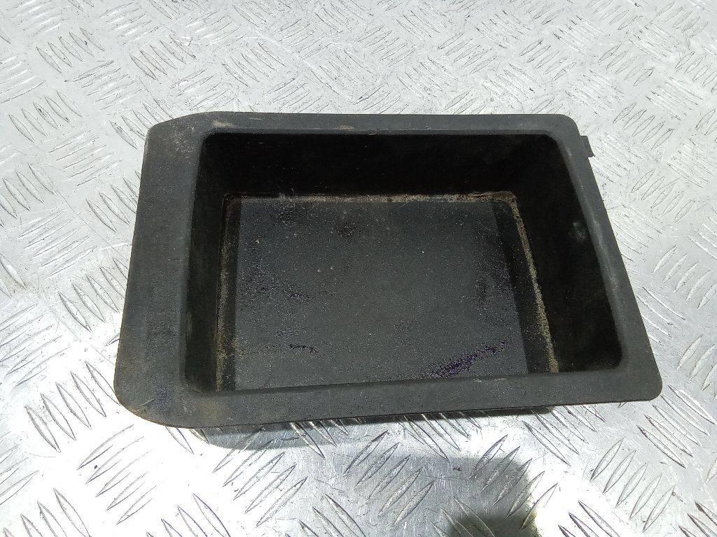 пластик MAN TGL 1 поколение 2007, 81617010274 - фото №1