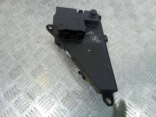 блок предохранителей BMW 5 серия E60/E61 2006, 690661804