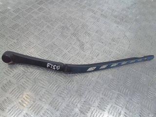 щеткодержатель (поводок стеклоочистителя, дворник) BMW 5 серия E60/E61 2006, 61617035089