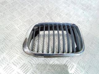 решетка радиатора BMW 3 серия E46 [рестайлинг] 2002, 61697910