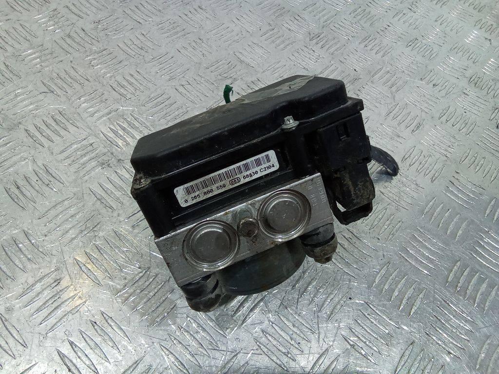 блок ABS Renault Clio 3 поколение 2008, 1.2 л., бензин, 0265800559 - фото №1