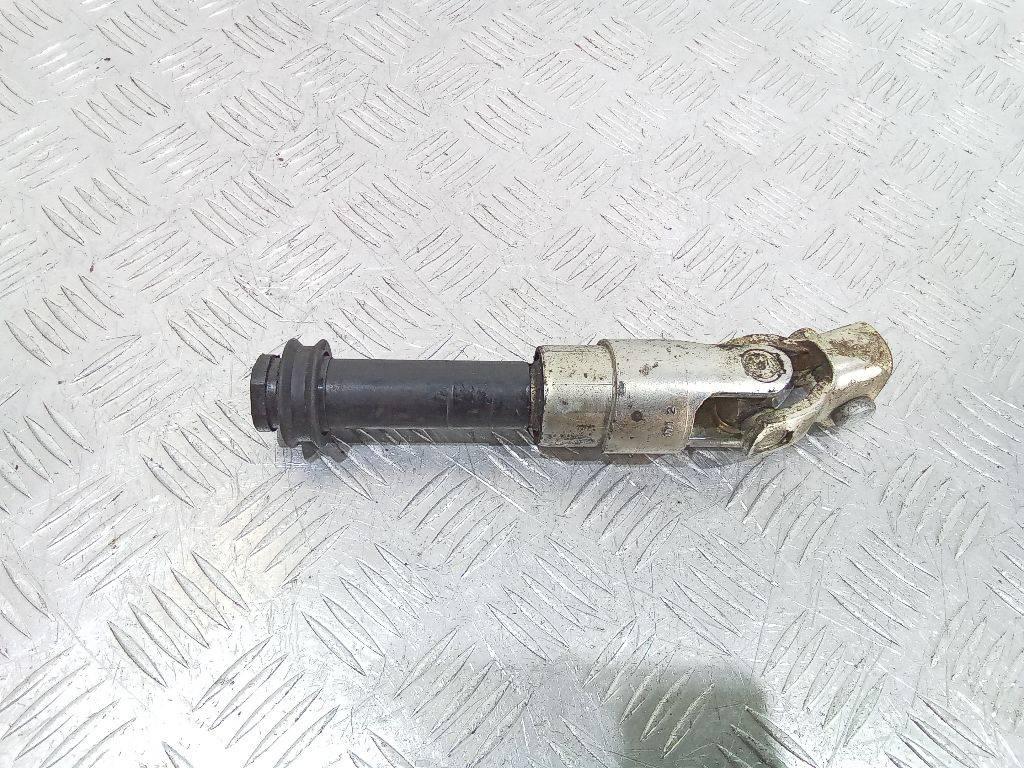 рулевой карданчик Renault Megane 2 поколение 2002 - фото №1